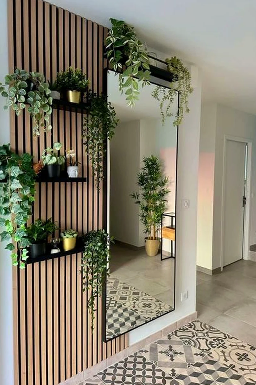 Refined storage corner gives the entry more comfort, so the whole view feels personal and relaxed.